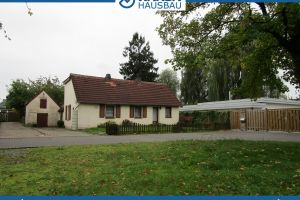 Sackgassenlage mit Abrisshaus in Oldenburg Bürgerfelde